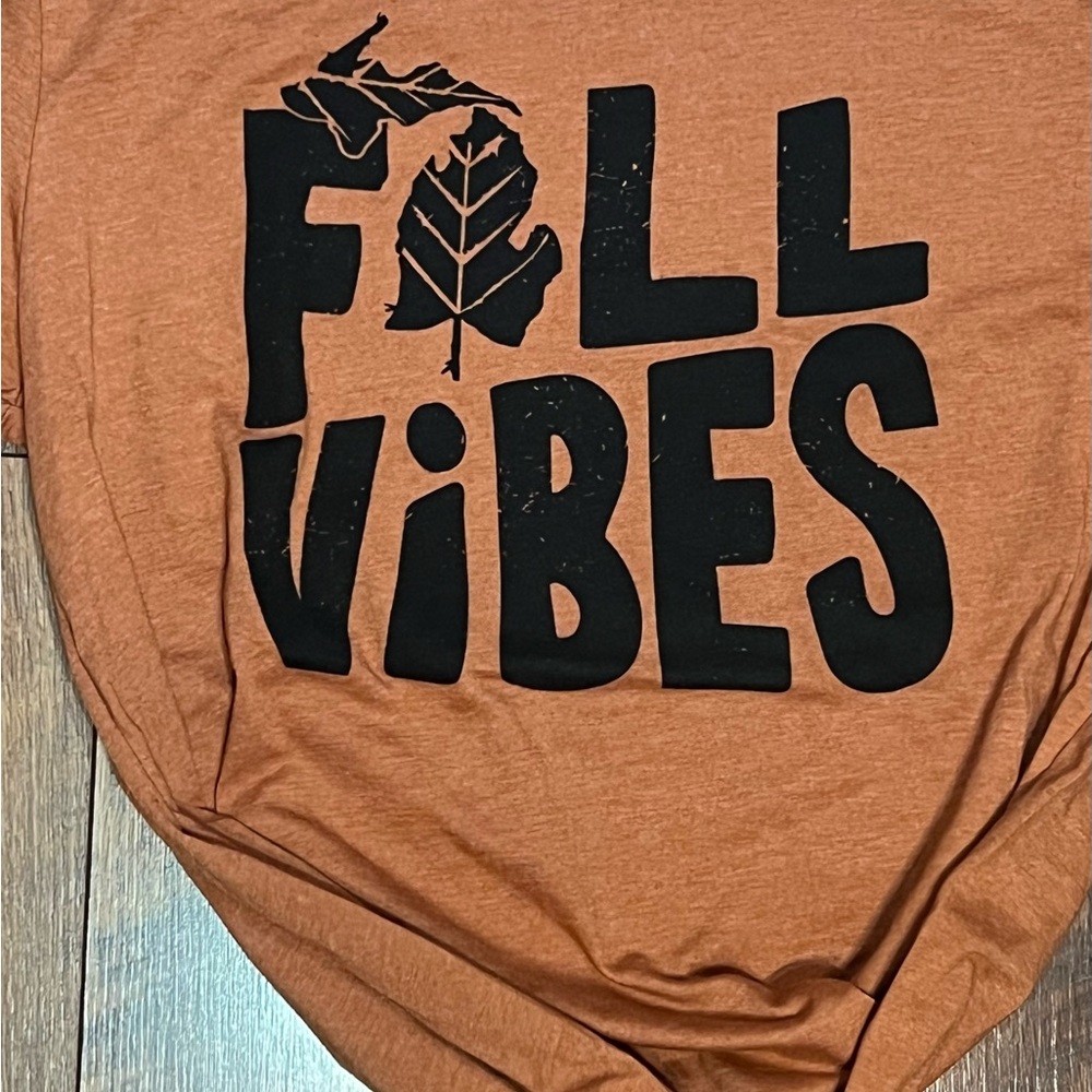 Fall‎ Vibes Graphic Tee Shirt - Orange - Picture 2 of 4